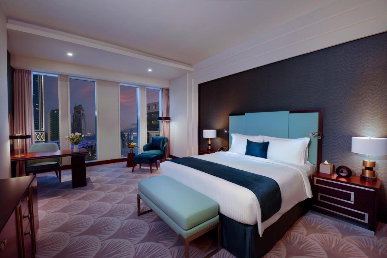 Wyndham Grand Doha West Bay Beach Exterior foto Deluxe Suite