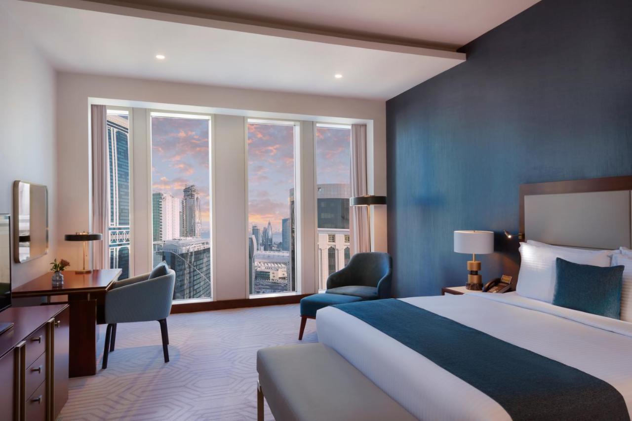 Wyndham Grand Doha West Bay Beach Exterior foto Deluxe Room
